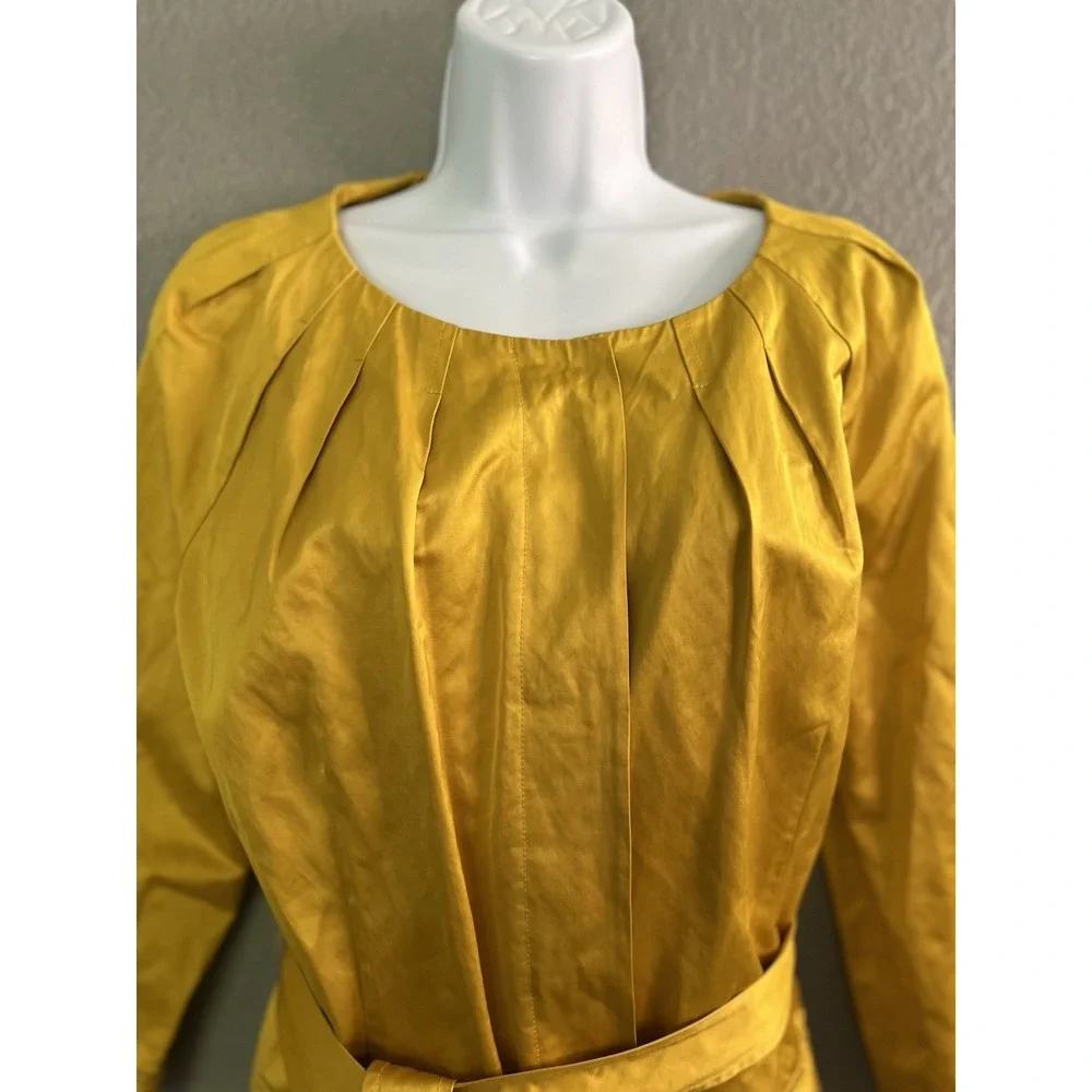 Lafayette 148 Yellow‎ Metallic Jacket Sz 10 Belt Shiny Dressy Short Cotton Blend